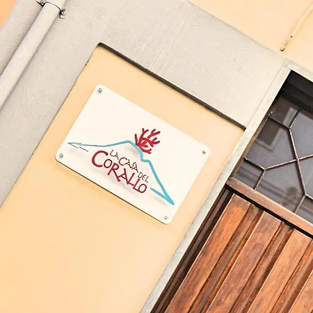 La Casa Del Corallo Bed & Breakfast 3*